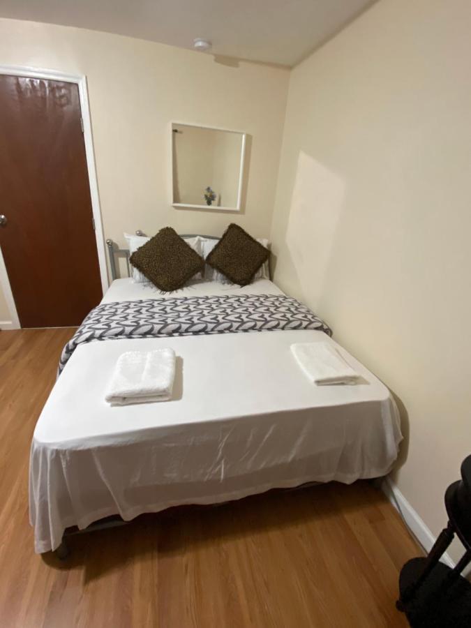 A Great Room In Queens New York Dış mekan fotoğraf